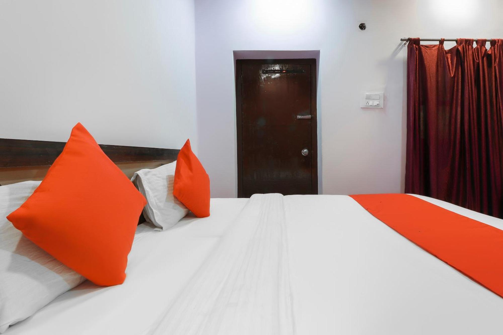 Hotel O Ram Inn Ayodhya Exterior photo